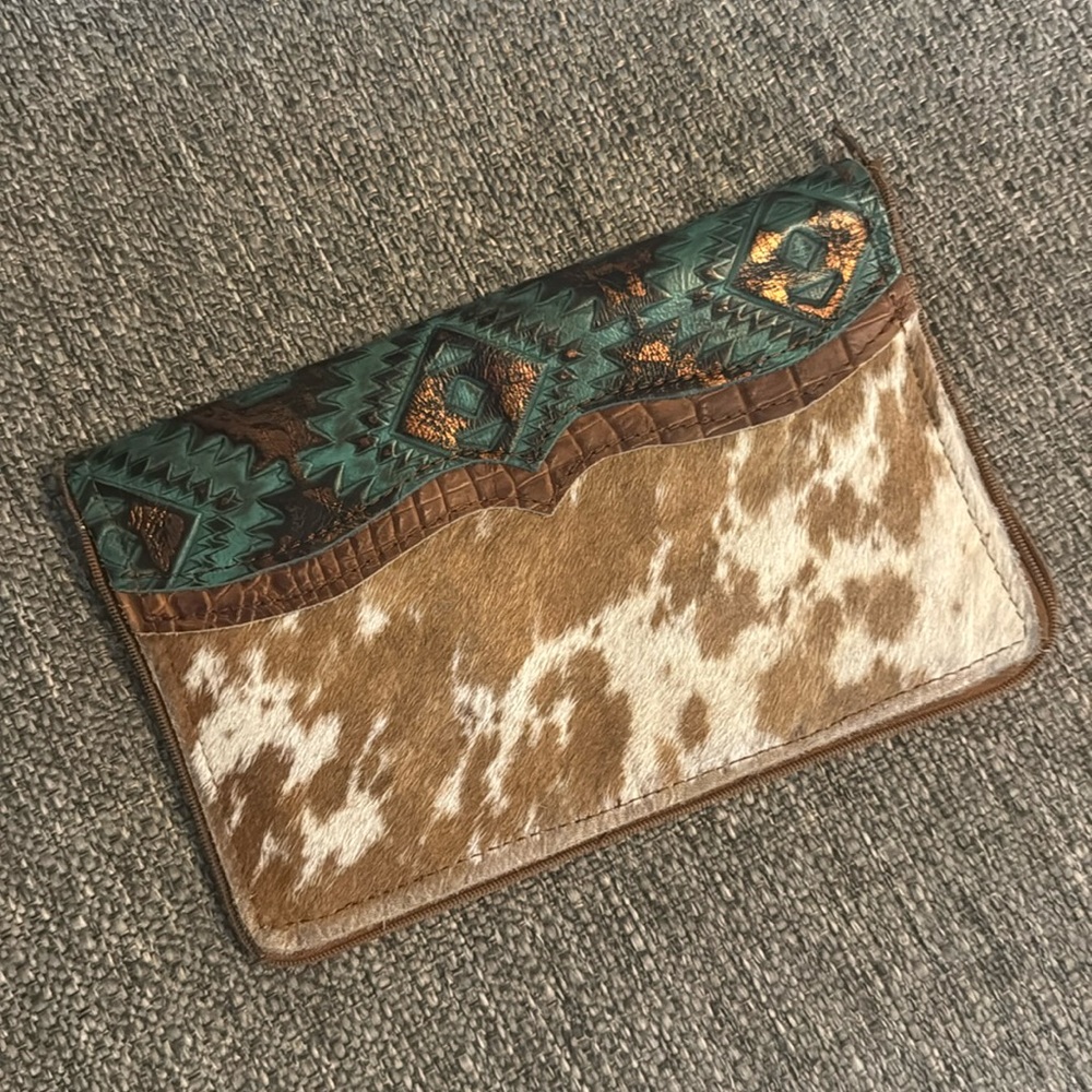 Genuine cowhide and leather wallet